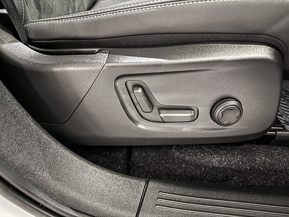 Volvo XC40 21 of 30