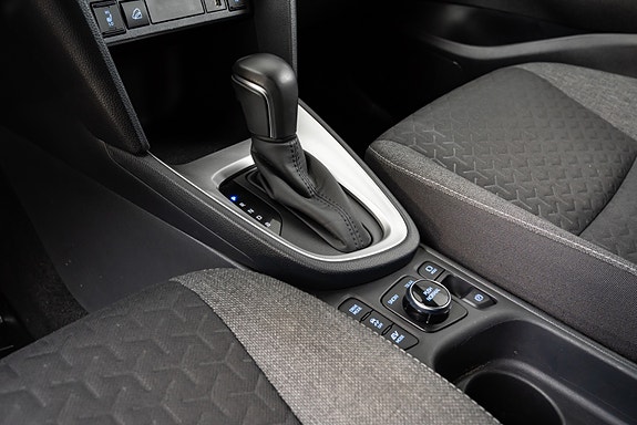 Toyota Yaris Cross 14 of 30