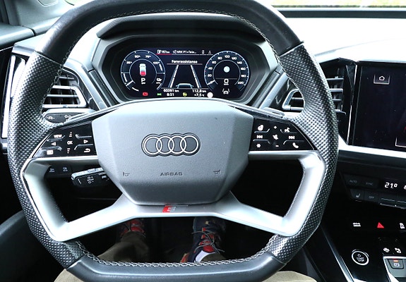Audi Q4 e-tron 11 of 17
