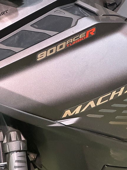 Ski-doo Mach Z STD 900 ACE Turbo R 2 of 18