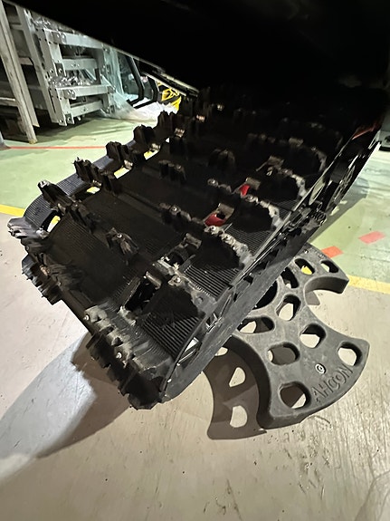 Ski-doo Mach Z STD 900 ACE Turbo R 13 of 18