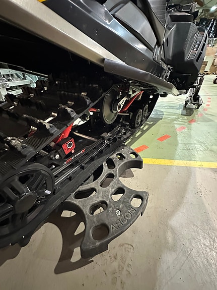 Ski-doo Mach Z STD 900 ACE Turbo R 14 of 18