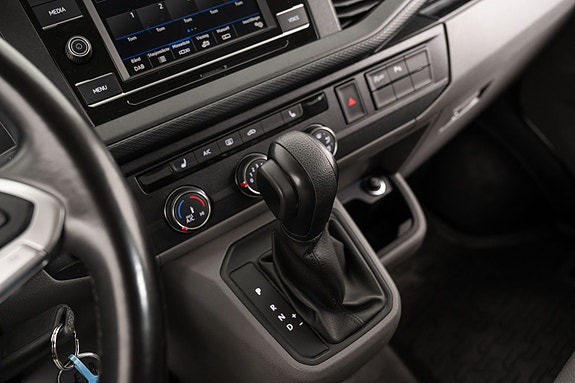 Volkswagen Transporter 11 of 24