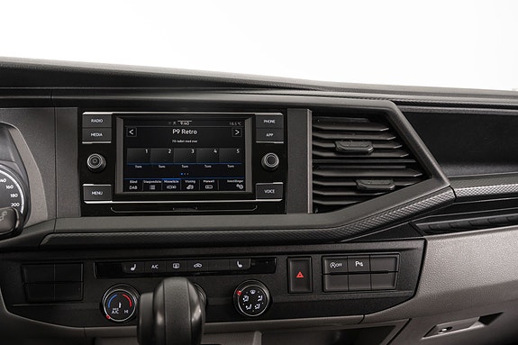 Volkswagen Transporter 12 of 24