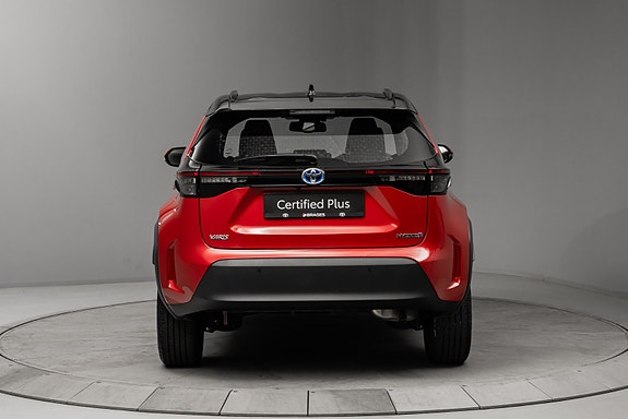 Toyota Yaris Cross 3 of 30