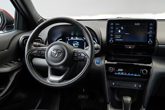 Toyota Yaris Cross 23 of 30