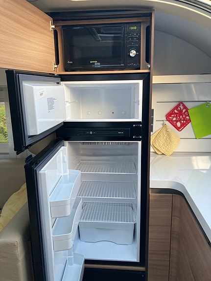 Adria Alpina 663 HT 9 of 17