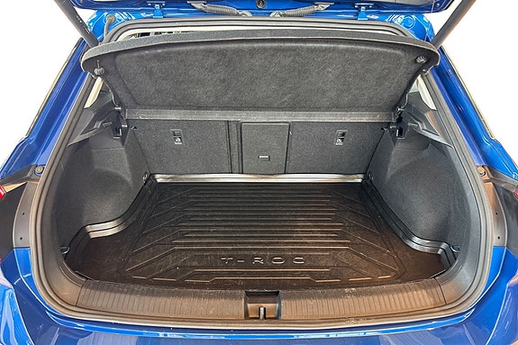 Volkswagen T-Roc 23 of 25