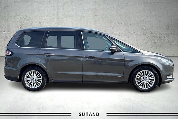 Ford Galaxy 8 of 22
