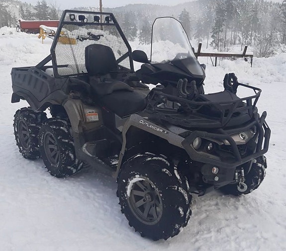 Can-Am Outlander 6x6 Max 1000 17 of 17