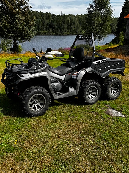 Can-Am Outlander 6x6 Max 1000 8 of 17