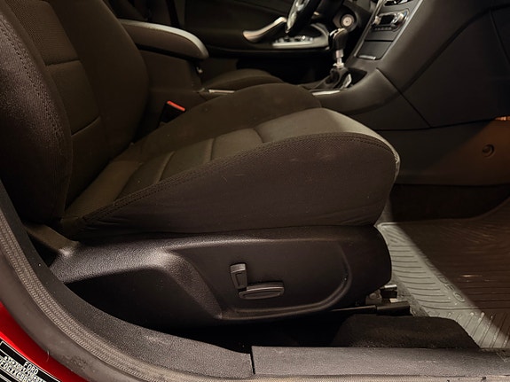 Ford Mondeo 12 of 15