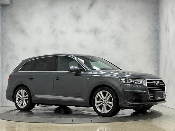Audi Q7 5 of 30