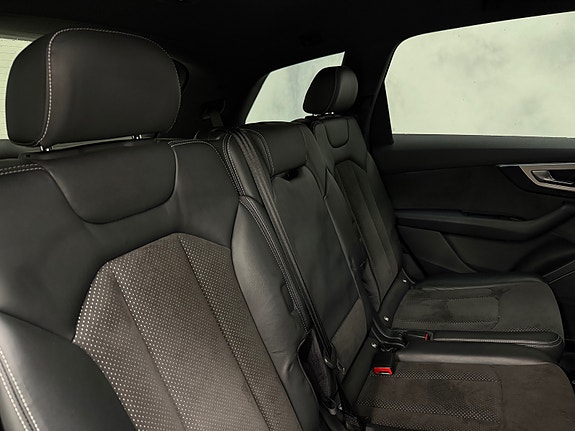 Audi Q7 23 of 30