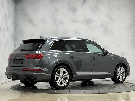 Audi Q7 7 of 30