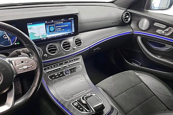 Mercedes-Benz E300 de 26 of 28