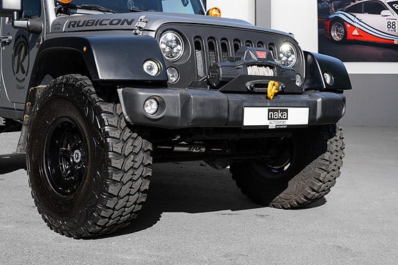 Jeep Wrangler 3 of 30
