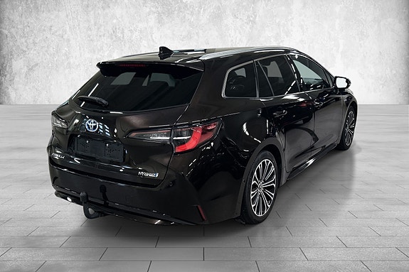 Toyota Corolla 5 of 25