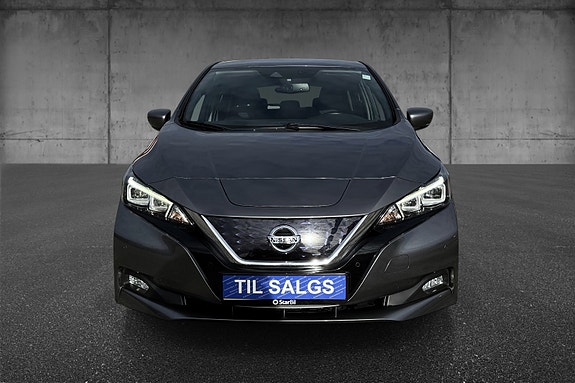 Nissan Leaf 7 of 30