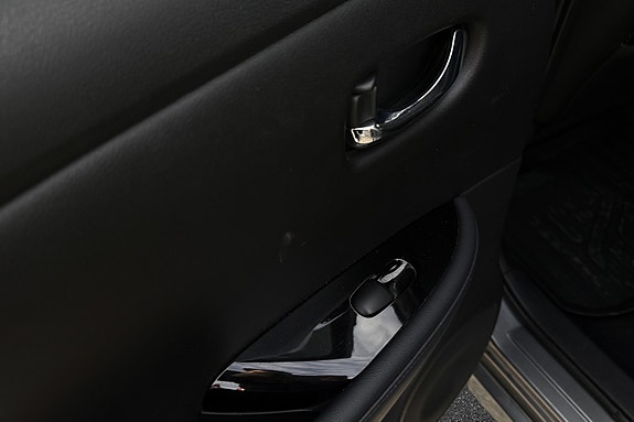 Nissan Leaf 20 of 30