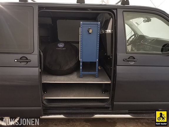 Volkswagen Transporter 30 of 30