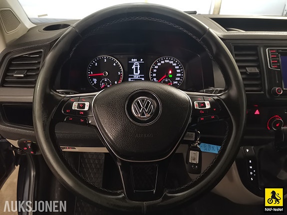Volkswagen Transporter 14 of 30