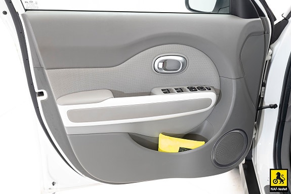 Kia Soul 7 of 30