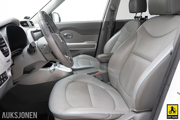 Kia Soul 12 of 30
