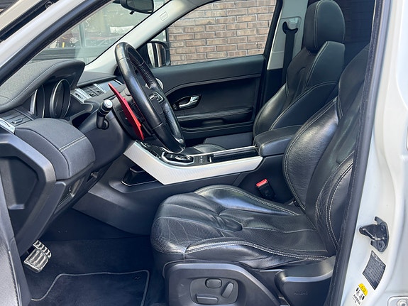 Land Rover Range Rover Evoque 11 of 28