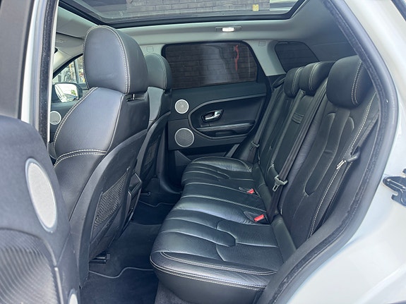 Land Rover Range Rover Evoque 23 of 28