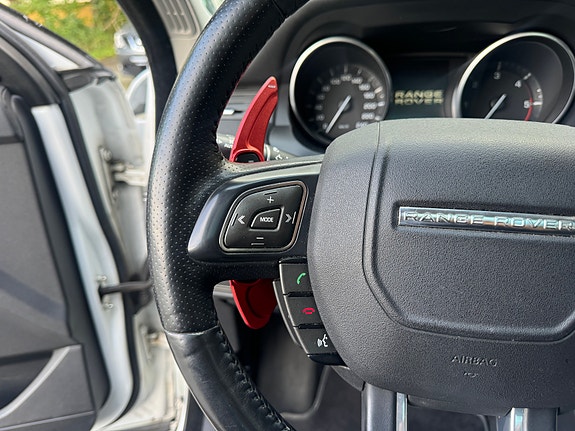Land Rover Range Rover Evoque 15 of 28