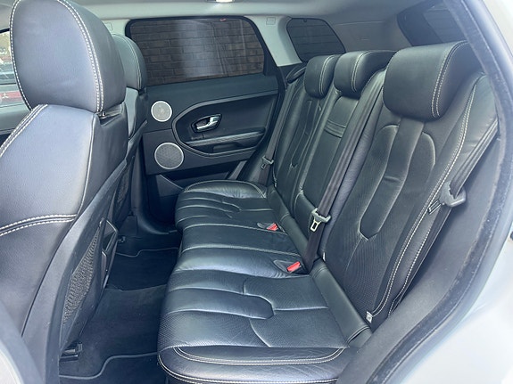 Land Rover Range Rover Evoque 24 of 28