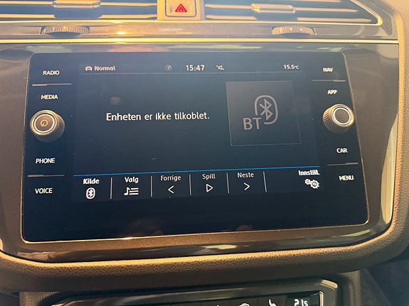 Volkswagen Tiguan 22 of 30