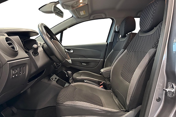 Renault Captur 10 of 20