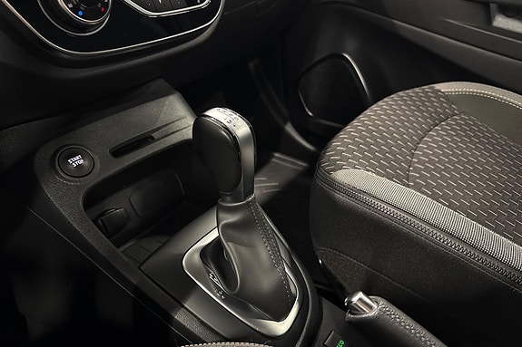 Renault Captur 13 of 20