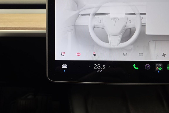 Tesla Model 3 29 of 30