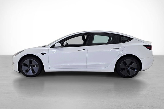 Tesla Model 3 3 of 30