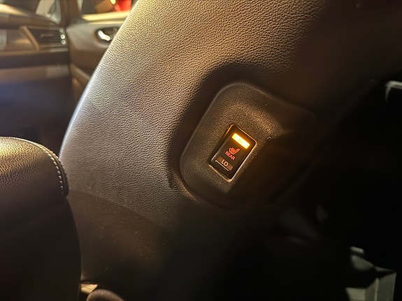 Nissan Leaf 18 of 30