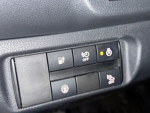 Nissan Leaf 15 of 30
