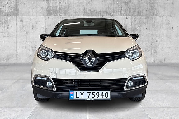 Renault Captur 8 of 24