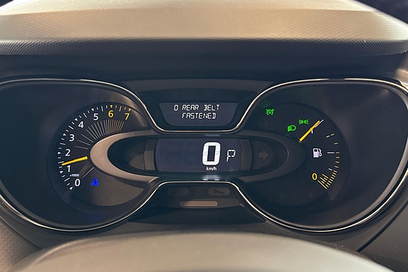 Renault Captur 19 of 24