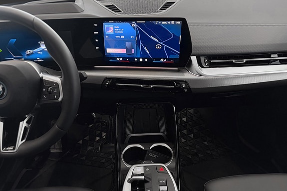 BMW iX2 17 of 24
