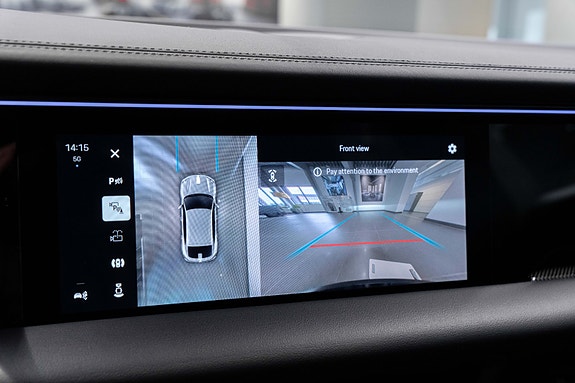 Porsche Macan 28 of 30