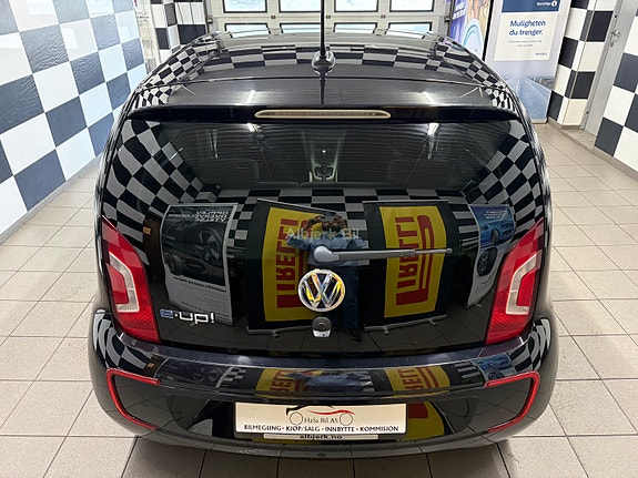 Volkswagen e-Up! 10 of 30