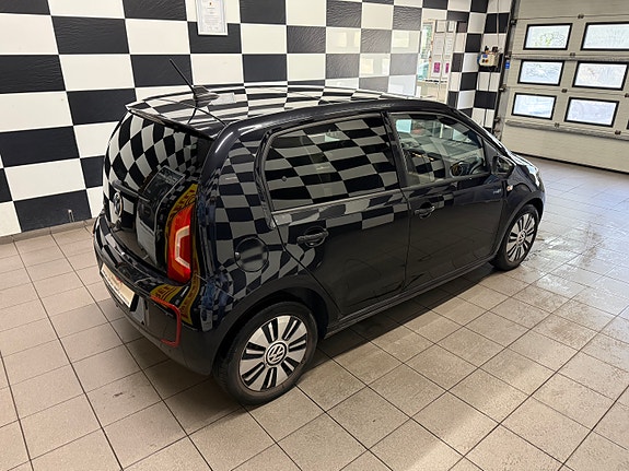 Volkswagen e-Up! 8 of 30