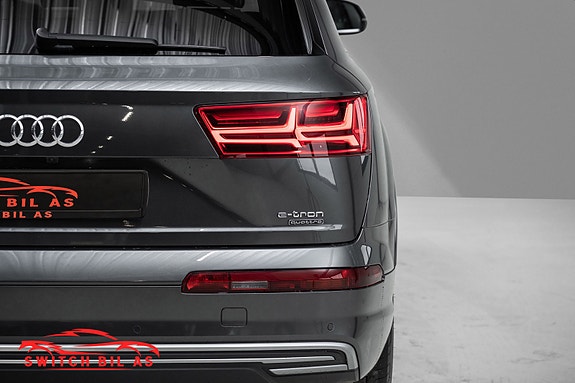 Audi Q7 4 of 30
