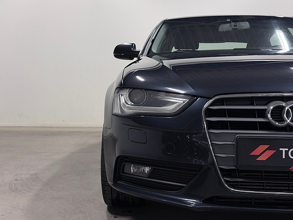 Audi A4 4 of 26