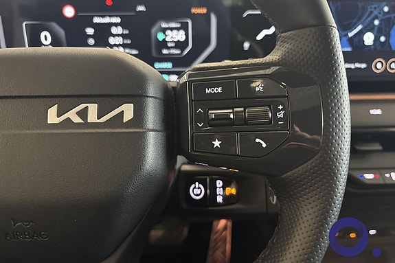 Kia EV9 15 of 30