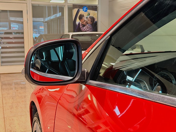 Volvo V60 17 of 30