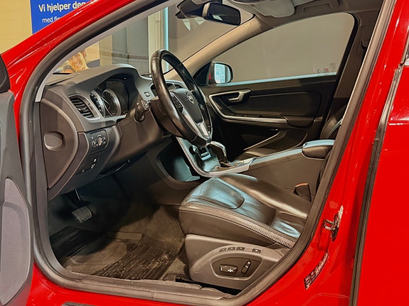 Volvo V60 26 of 30